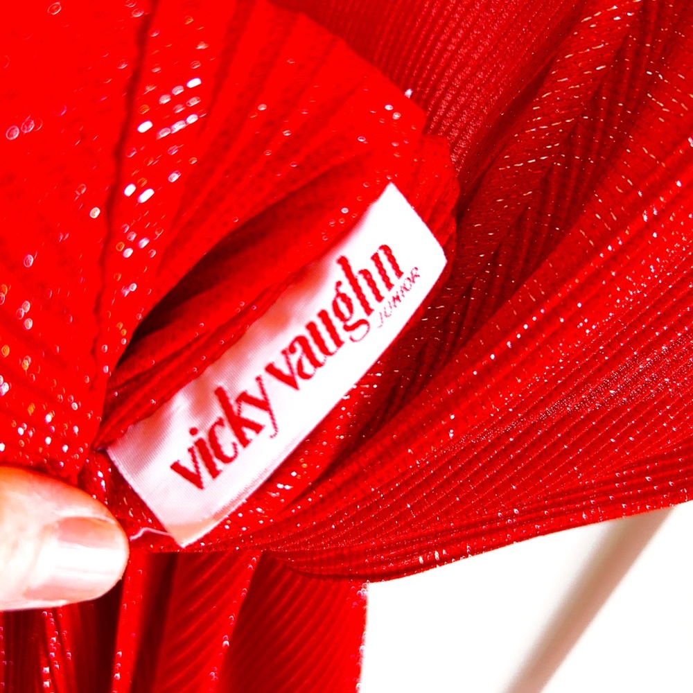 Funky Vintage Red Wrap Dress - Picture 6 of 7